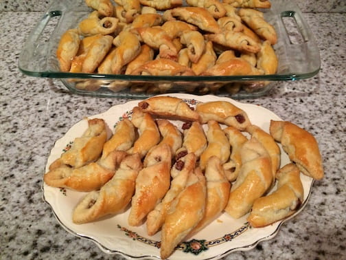 Making Hungarian Kiflis